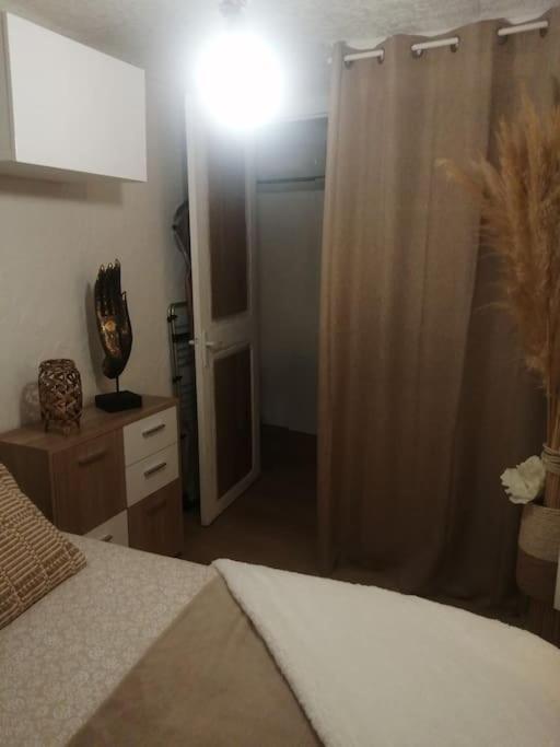 Appartement Cosy Situe A 2Mn De La Plage A Pied Climatise Вільфранш-сюр-Мер Екстер'єр фото