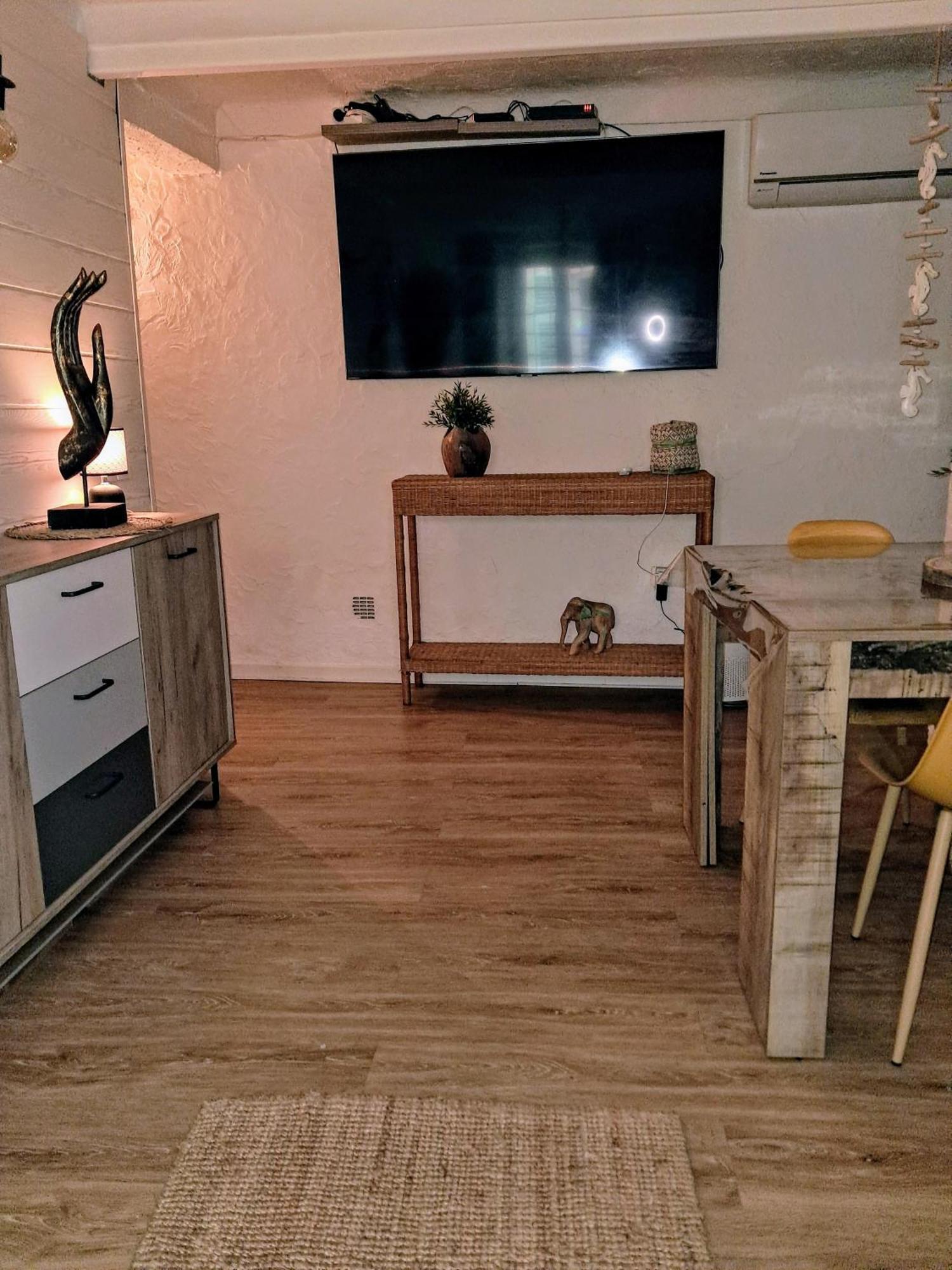 Appartement Cosy Situe A 2Mn De La Plage A Pied Climatise Вільфранш-сюр-Мер Екстер'єр фото